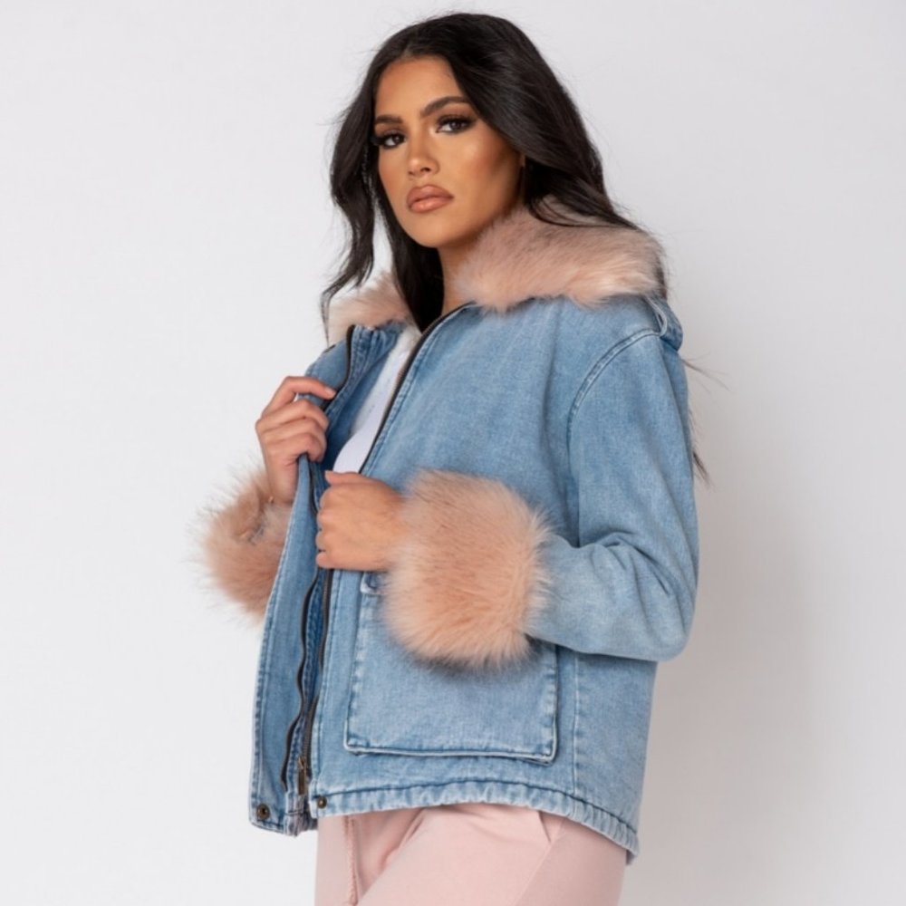 Long Sleeve Shearling Lined Faux Fur Collar and Cuff Denim Jeans Jacket - Picture 4 of 13